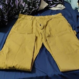 Wrangler Men's Cargo Pants in Tan